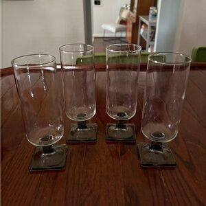 Federal MCM Nordic Midnight Smoke Glass Set of 4 Champagne or Wine Glass